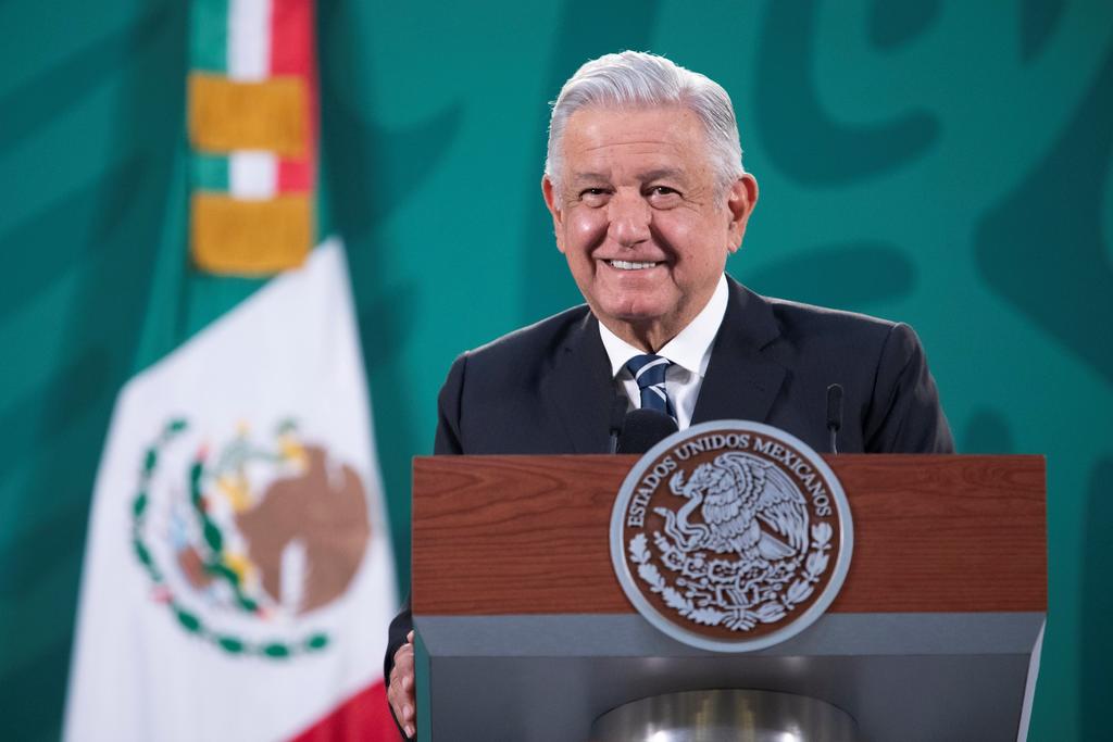 AMLO acusa a gobernadores de manejar aduanas del norte de México