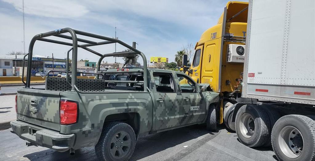 Accidente en Torreón deja a cinco militares lesionados