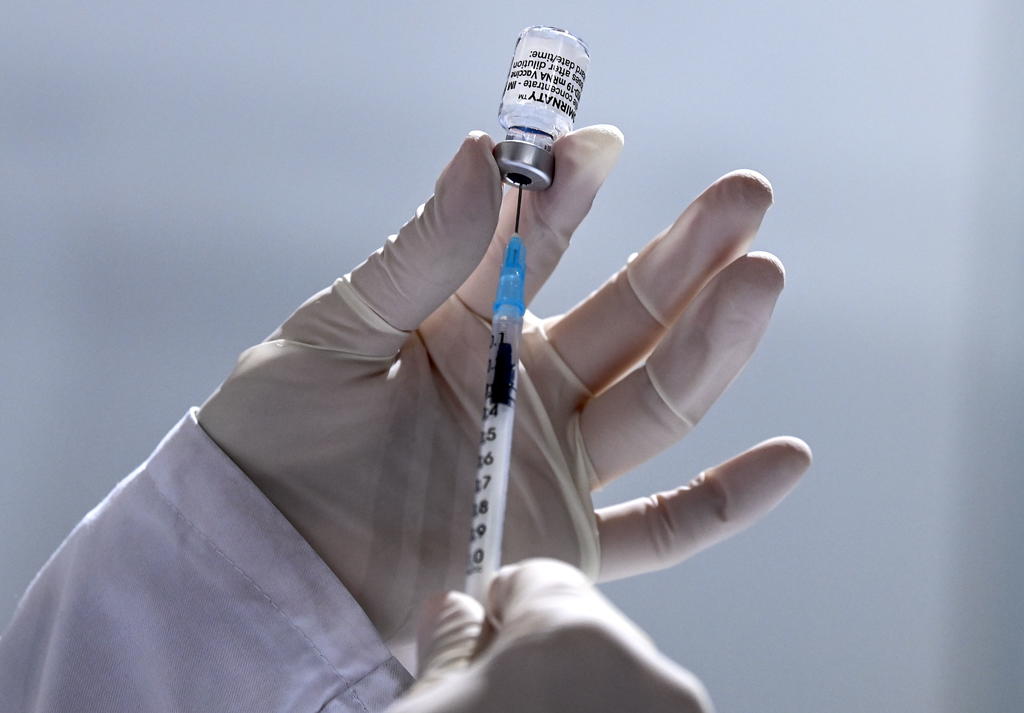 Anuncia Hacienda que llegarán 2 millones de vacunas de Pfizer