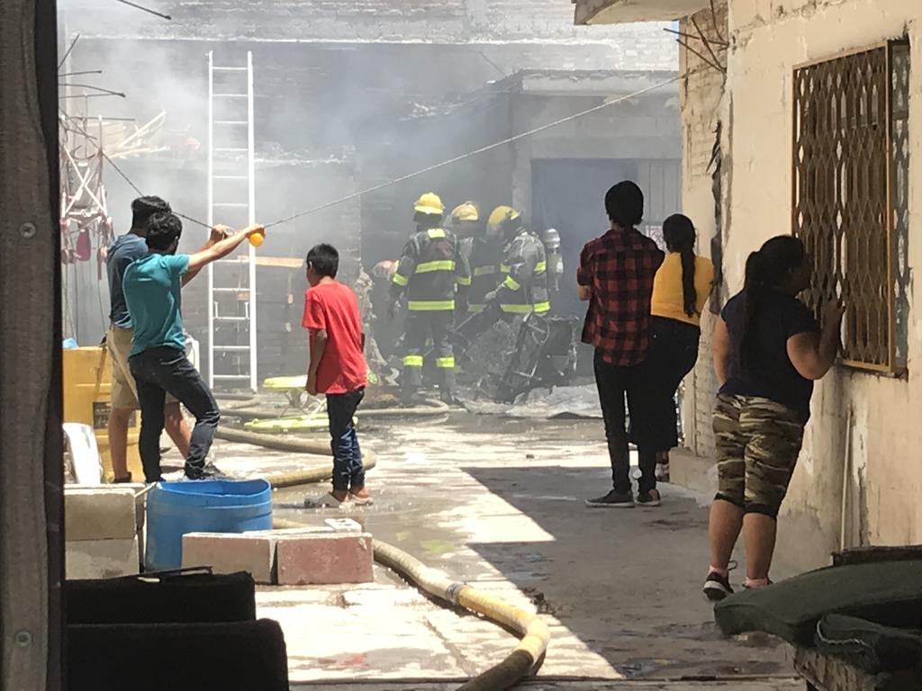Se incendia domicilio en colonia Tierra y Libertad de Torreón