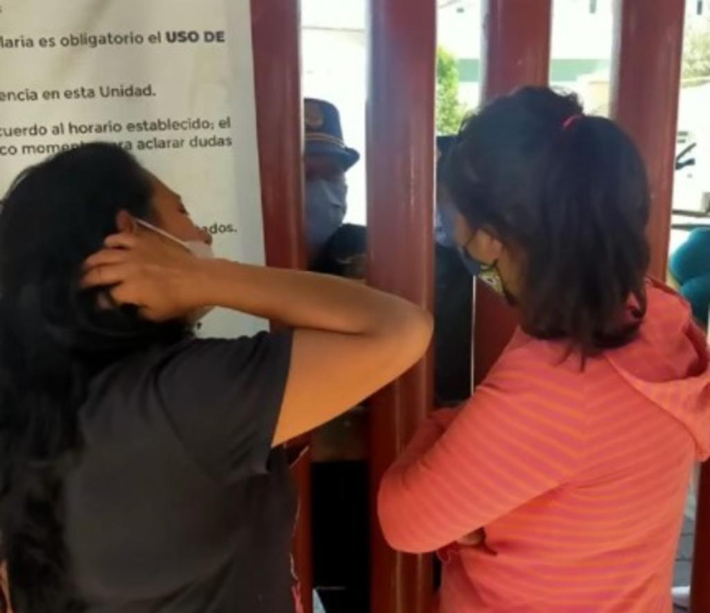 Dos mujeres se unen en la búsqueda de sus esposos tras colapso del metro