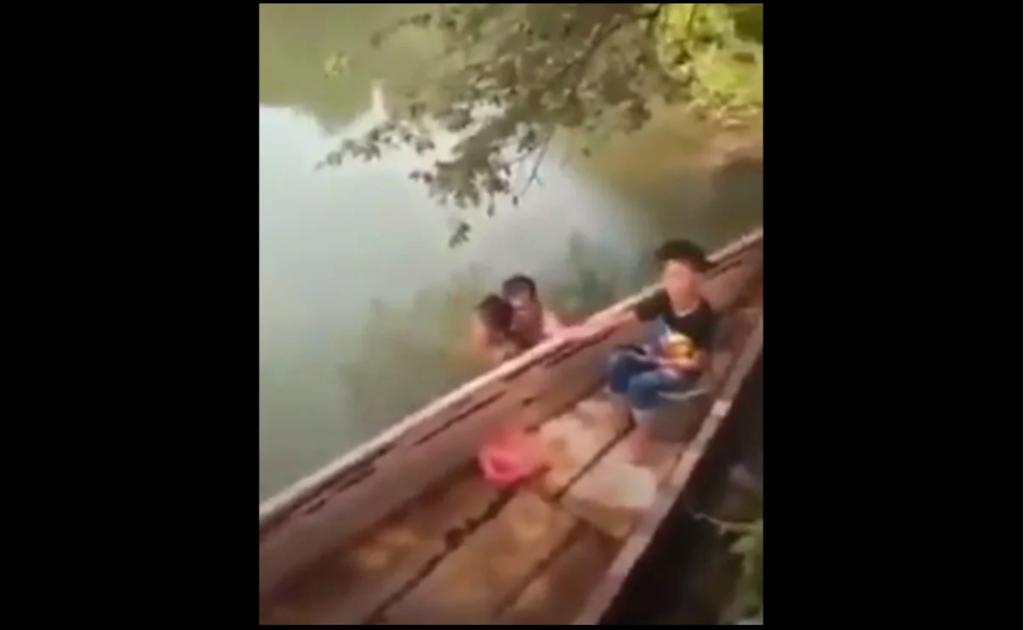 Exhiben a hombre por bañarse desnudo con menores en río de Tabasco