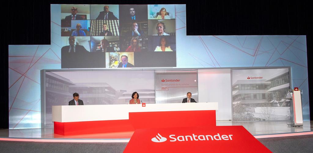 Alista Banco Santander su salida de Bolsa Mexicana de Valores