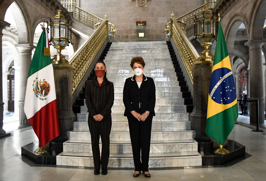 Distinguen a Dilma Rousseff en Ciudad de México