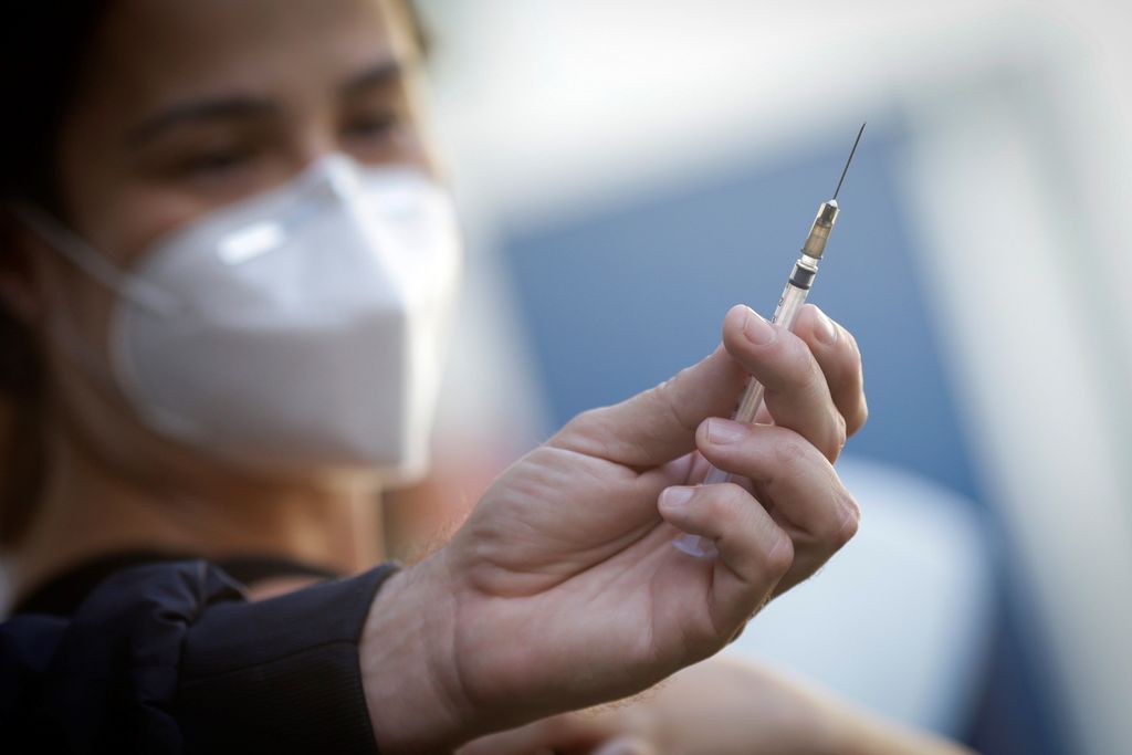 Revelan que Brasil ignoró primera oferta de vacunas de Pfizer