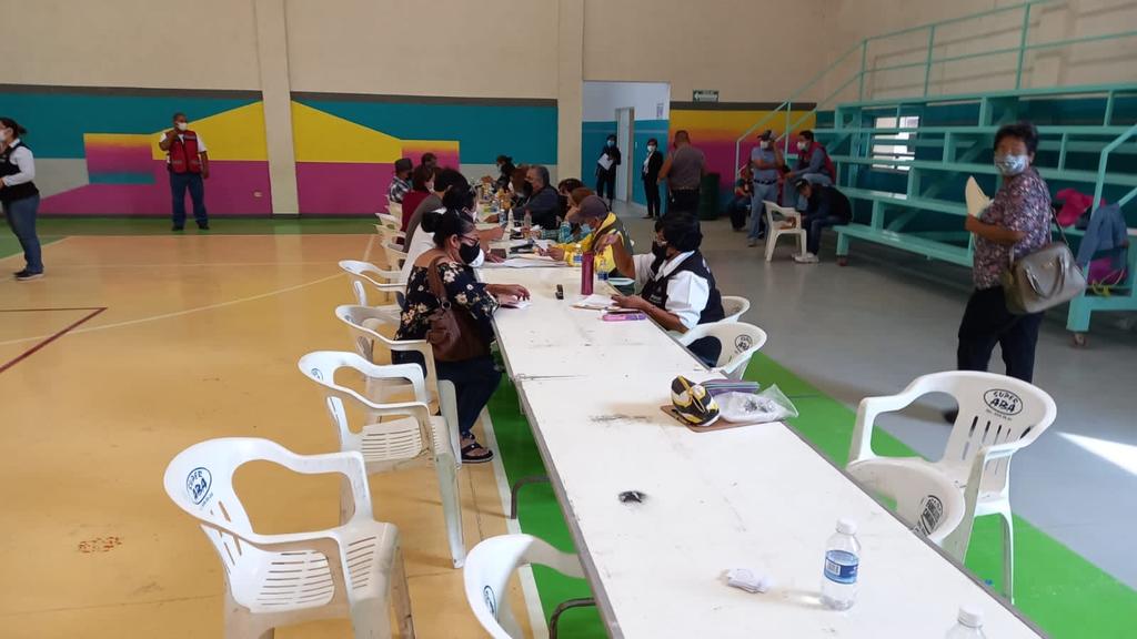 Inicia registro de adultos de más de 50 y embarazadas en Frontera, Coahuila
