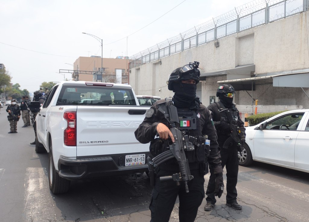 Denuncia Cecilia Miranda agresión y robo por parte de policías en México