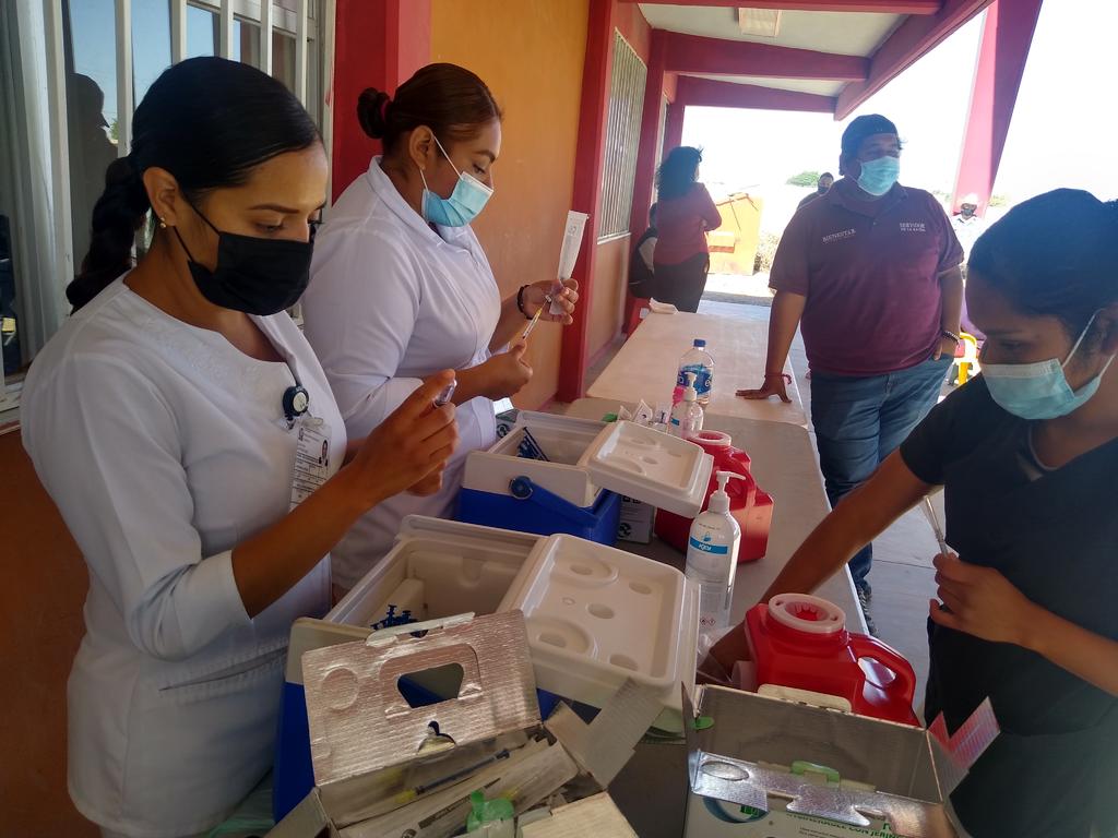 Inician en Madero vacunación contra COVID-19 para adultos de 40 a 49 años