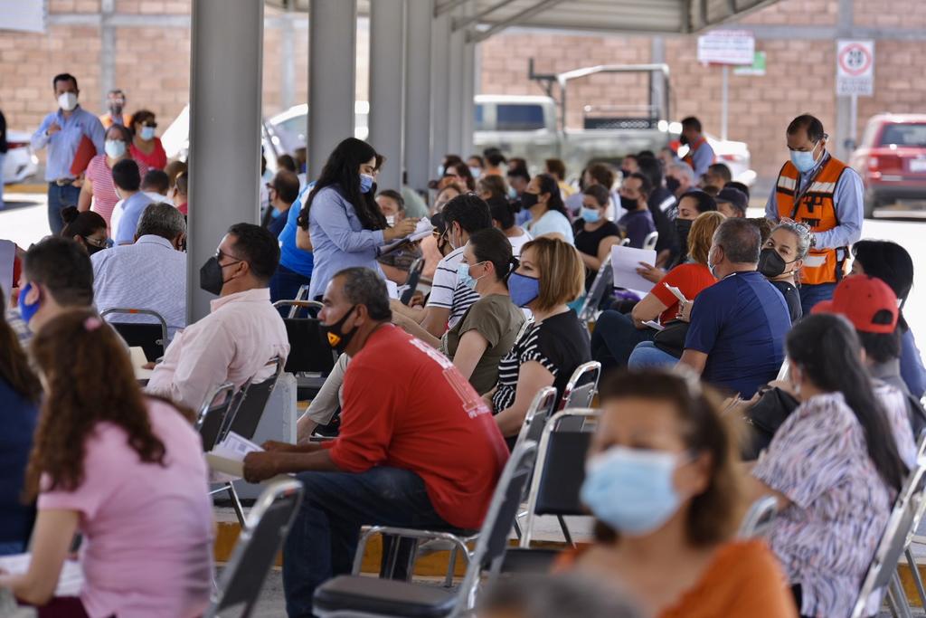 En diez días vacunaron contra el COVID a más de 69 mil personas en Torreón