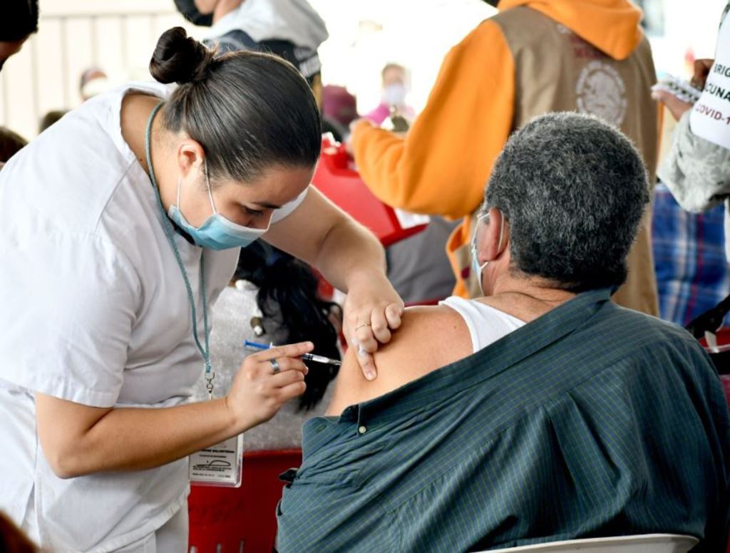 Faltan vacunas contra el COVID en Allende