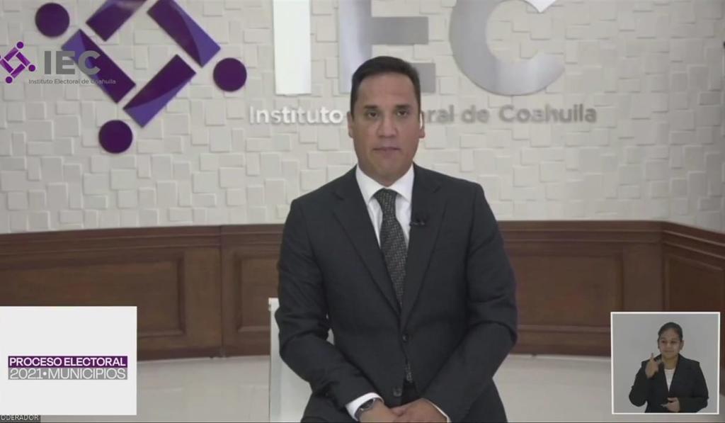 Efectúa IEC debate de candidatos a alcaldía de Saltillo