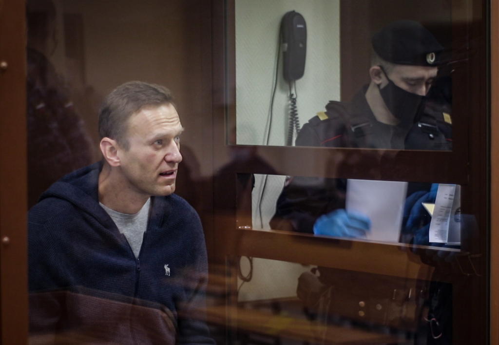 Tribunal ruso rechaza recurso de Navalni; mantiene la vigilancia reforzada