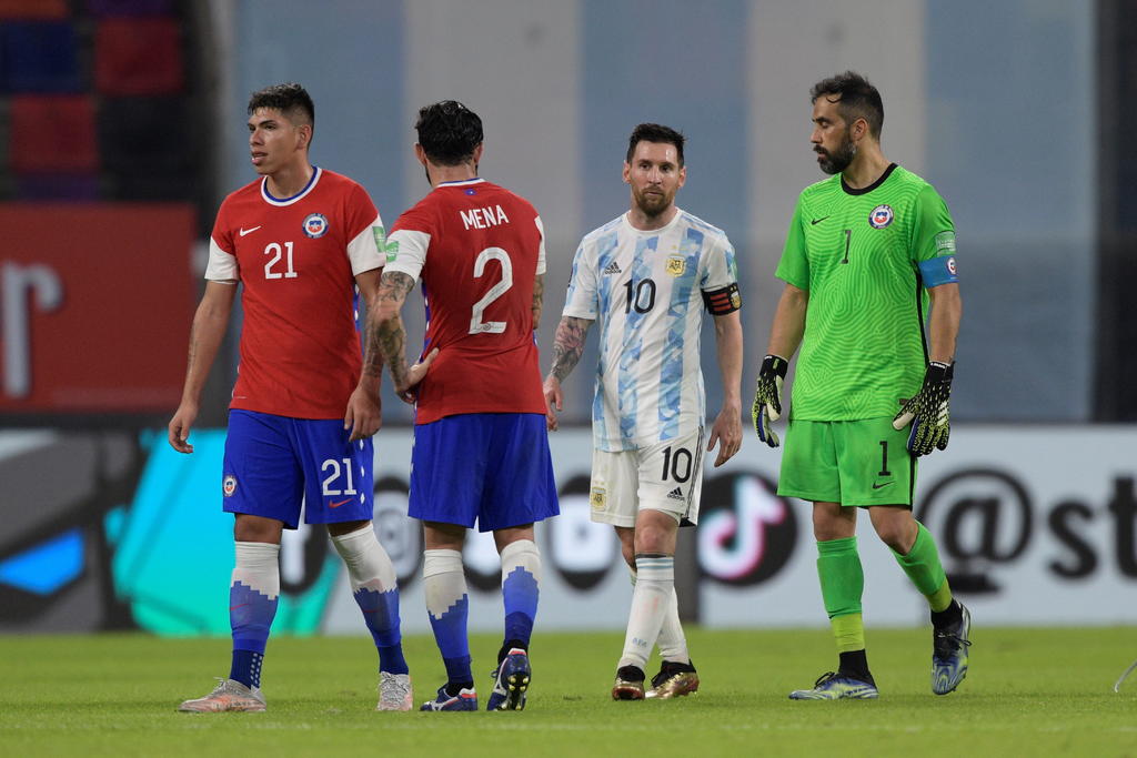 Empata Chile a Argentina en eliminatorias para Mundial de Qatar 2022