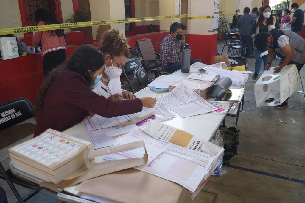 Queman casillas electorales en municipio de Oaxaca