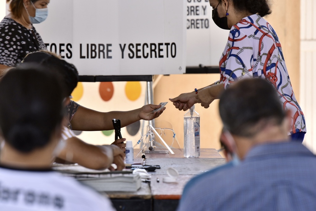 Reaccionan alcaldes a resultados de la votación en La Laguna