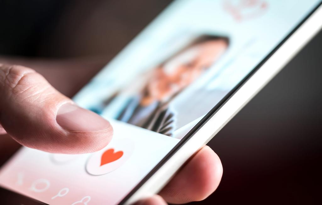 Mexicanos prefieren 'enamorarse' a través de apps de citas