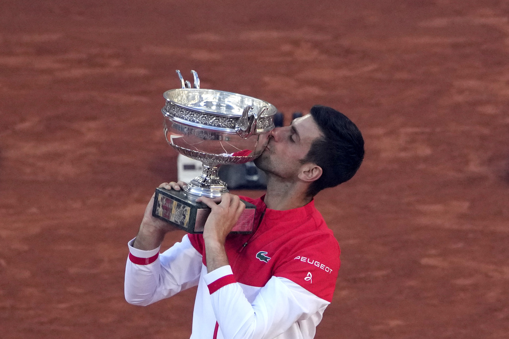 Gran remontada de Novak Djokovic para coronarse