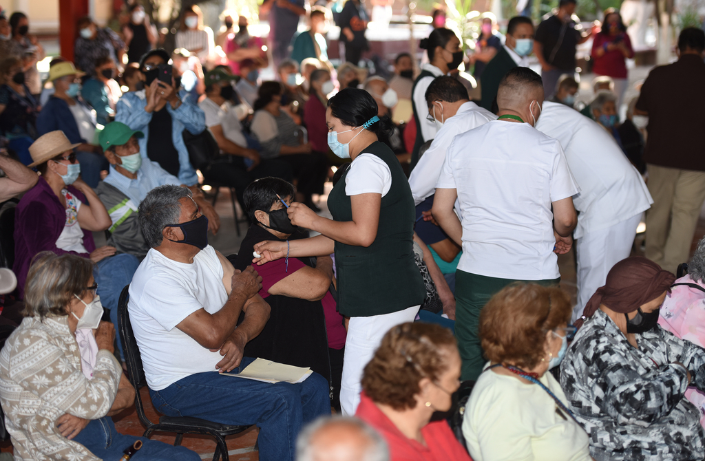 Vacunarán contra el COVID en Torreón a más de 50 mil en nueva fase