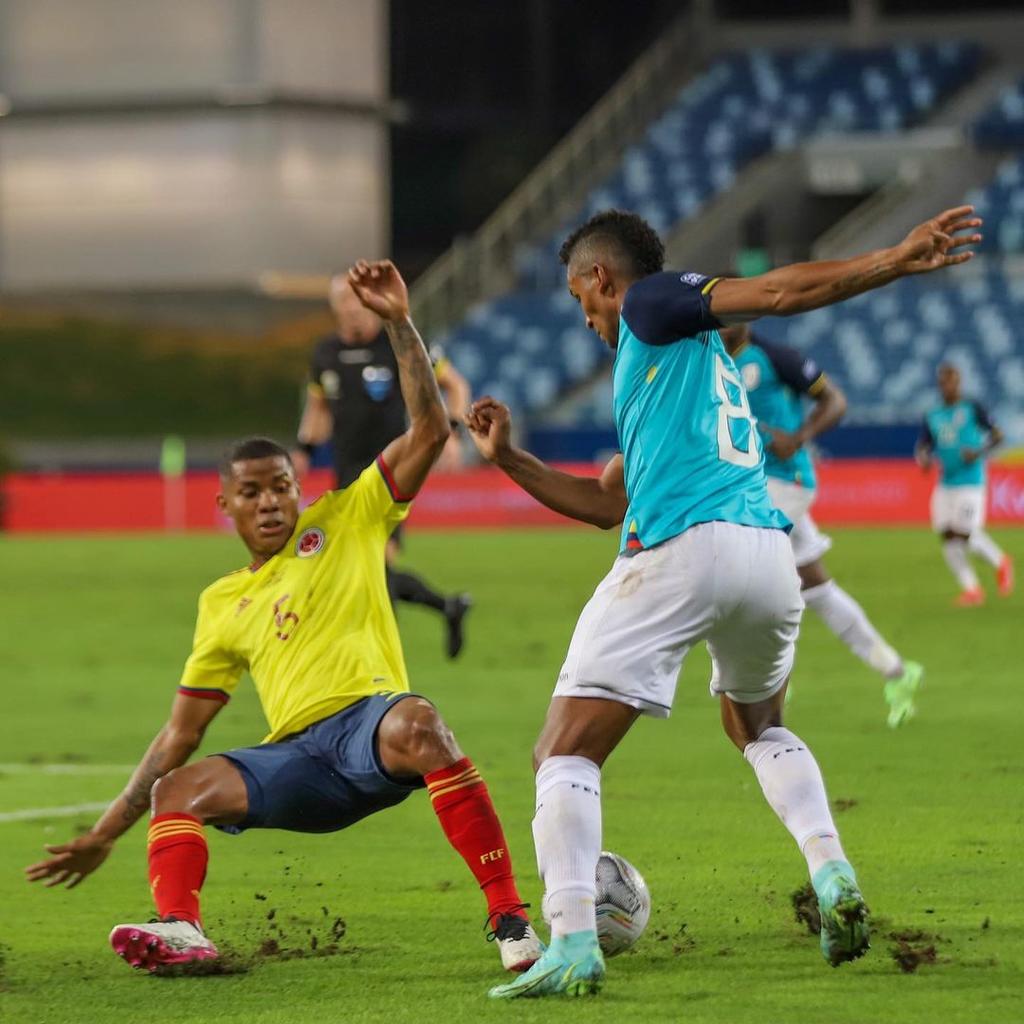 Colombia derrota al Ecuador en Copa América; Ayrton Preciado vio minutos con su selección