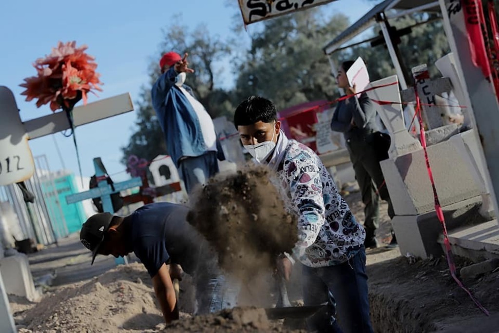 Realizan jornada de exhumación en Matamoros