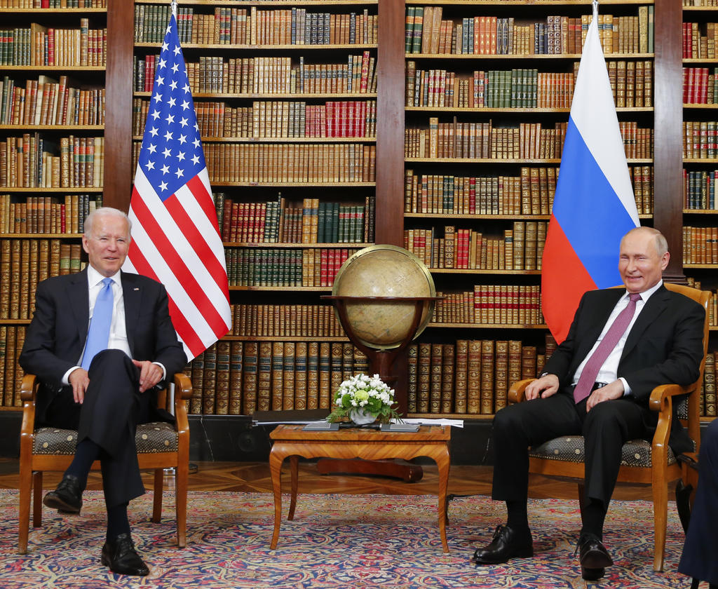 Concluye primera reunión entre Biden y Putin; duró casi dos horas