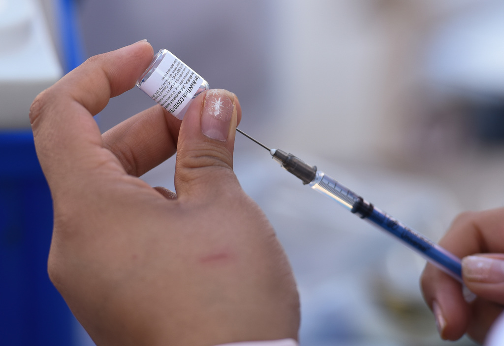 Siete municipios de Coahuila para plan de vacunación antiCOVID en bloque de 18 a 39 años