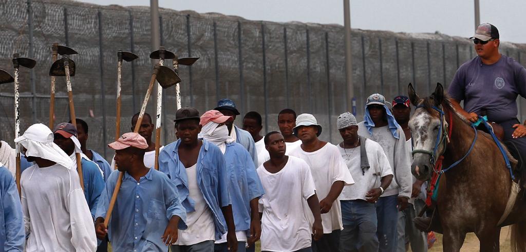 Presentan propuesta para eliminar trabajo forzado de reclusos en EUA