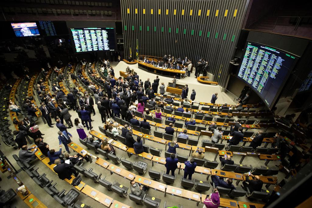 Congreso de Brasil aprueba proyecto para privatizar Eletrobras