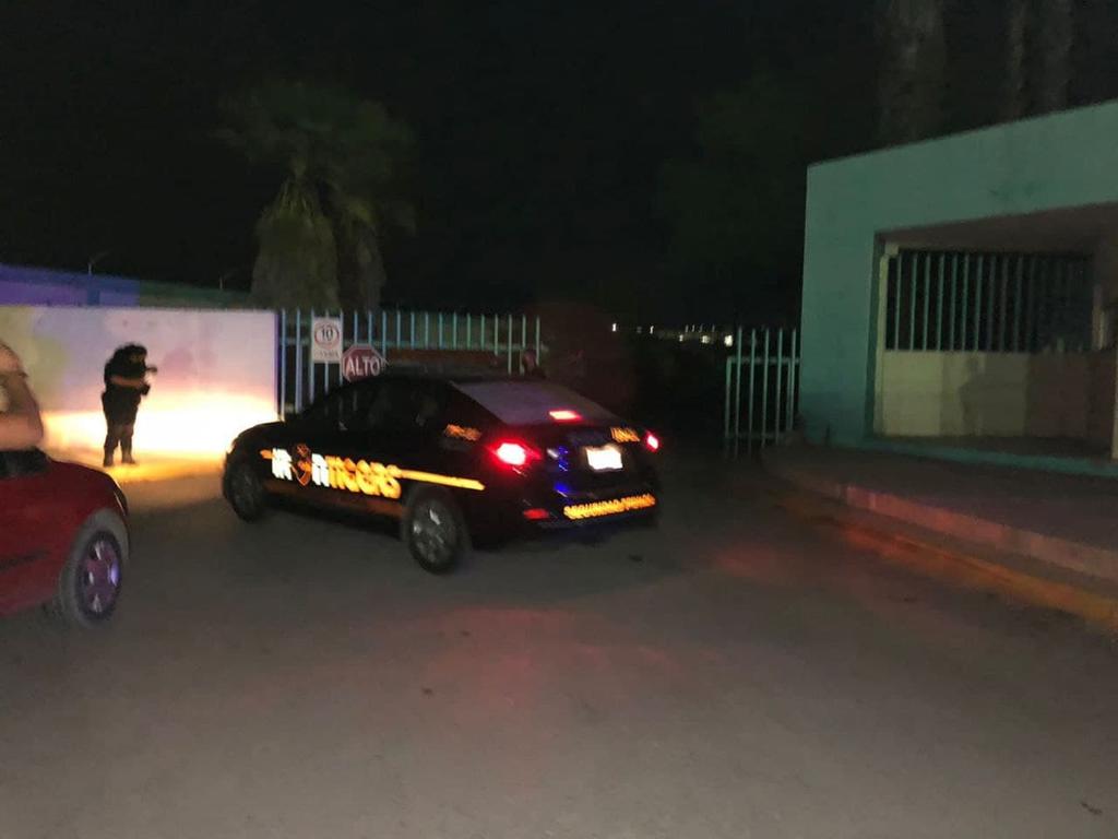 Hombre muere tras presunto forcejeo con vigilantes en Ramos Arizpe