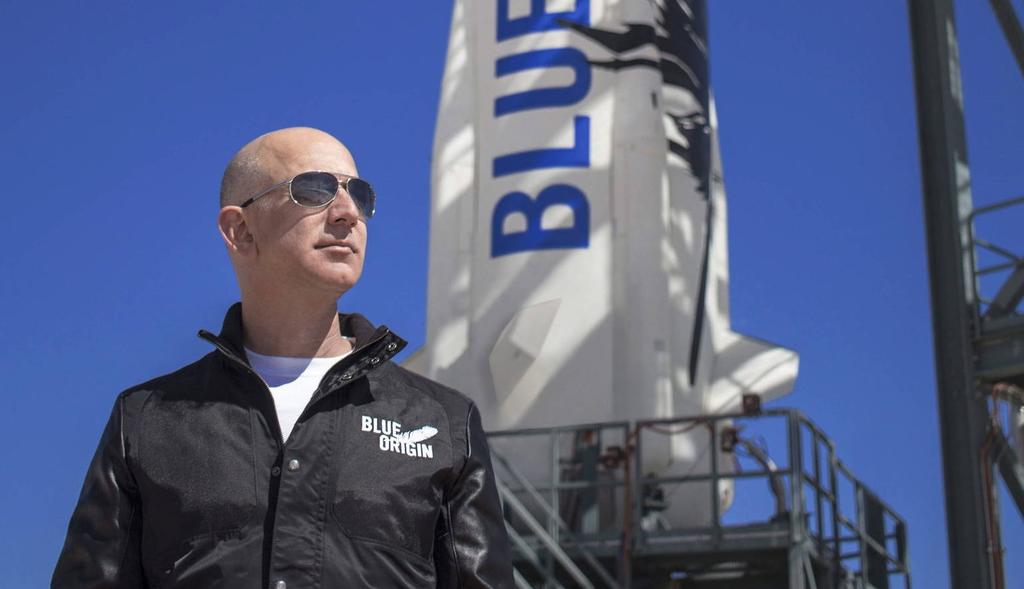 'No permitan a Jeff Bezos regresar a la Tierra'; miles firman para que el magnate se quede en el espacio