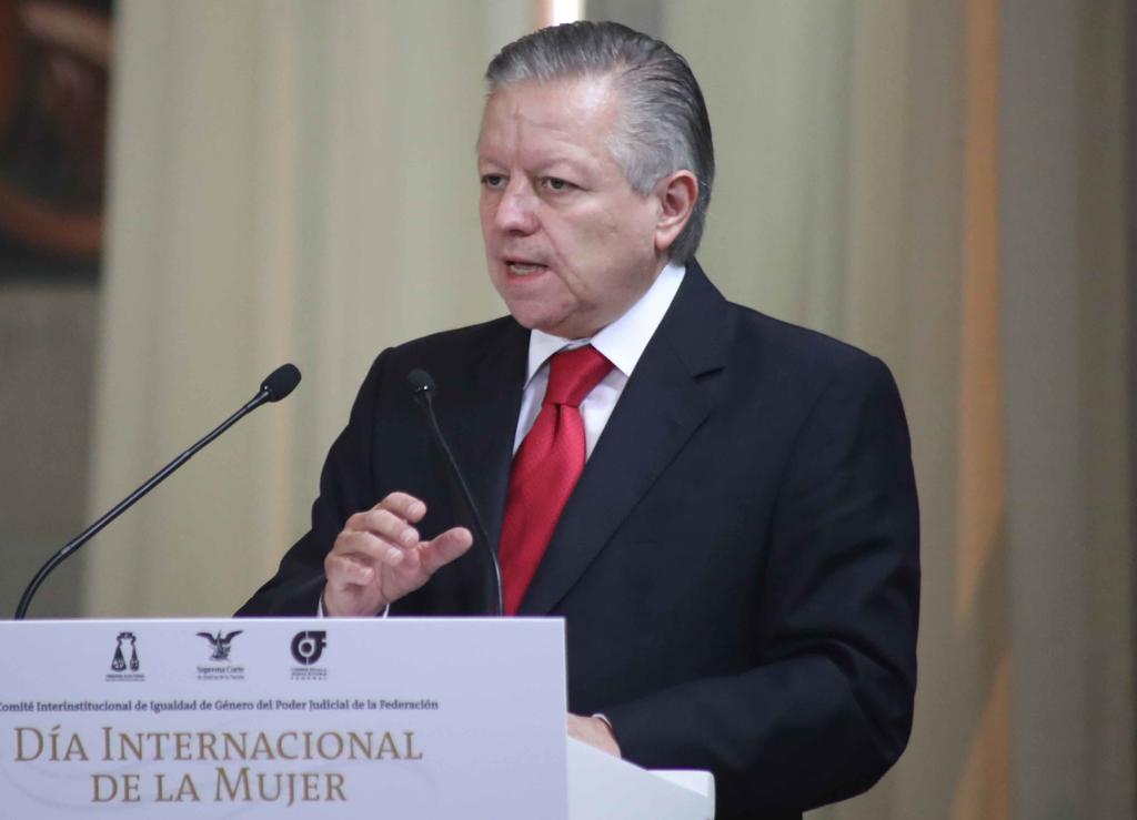 Juez admite amparo contra ampliación de mandato de Arturo Zaldívar