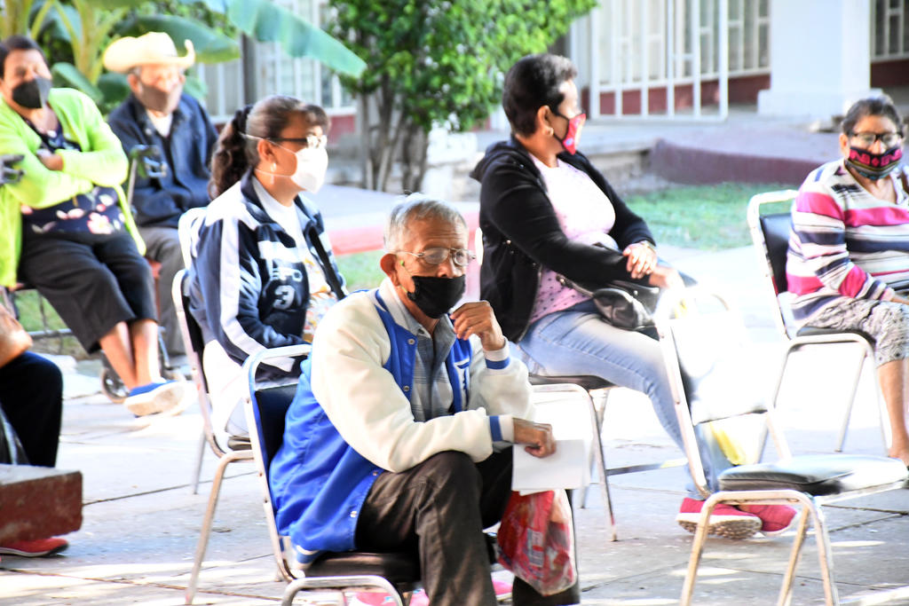 Anuncian calendario de pago en Torreón de pensión para adultos mayores y personas con discapacidad