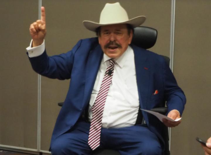 Senador Armando Guadiana acusa de traición a líderes de Morena en Coahuila