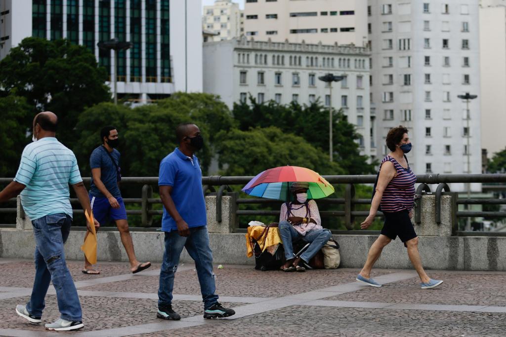 Banco Mundial afirma que pandemia redujo clase media en Latinoamérica