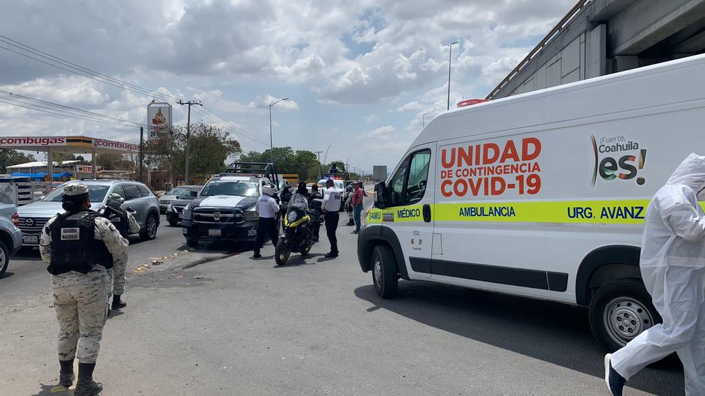 Sexagenario resulta lesionado tas ser atropellado frente al puente Álamo de Torreón