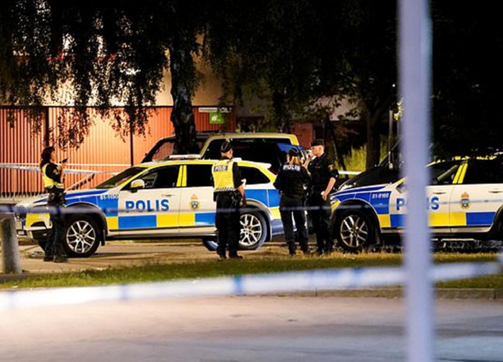 Suecia tiene el primer caso de asesinato a un policía en 14 años
