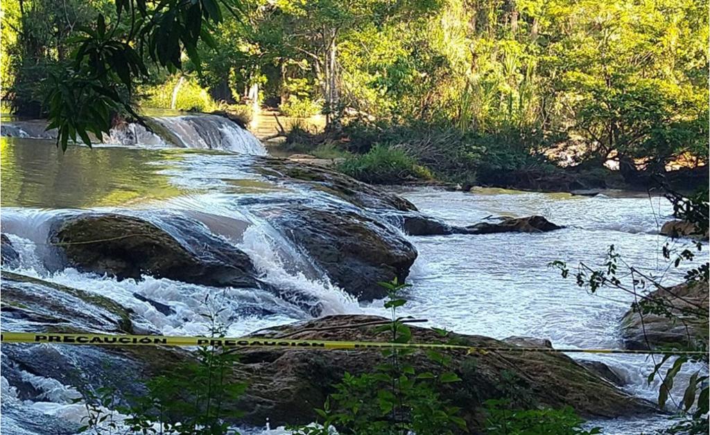 Socorristas hallan cuerpo de turista portuguesa que cayó en cascadas de Chiapas