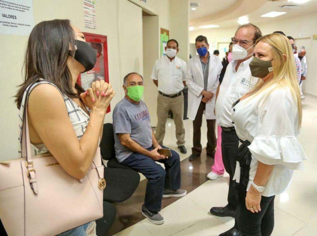 Autoridades estatales de Coahuila supervisan Jornada de Cirugías de Cataratas