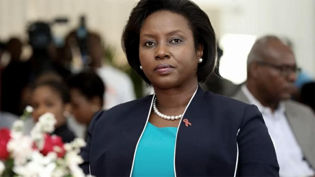 La condición de la primera dama de Haití es estable pero crítica