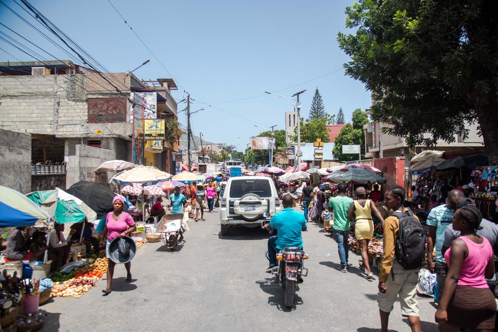 Puerto Príncipe vive la calma a tres días del asesinato del presidente Jovenel Moise
