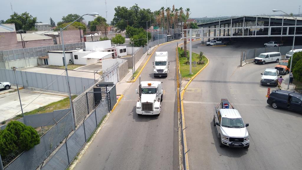 Aduana de Piedras Negras difunde calendario para reanudar carga en importación y exportación por carretera a EUA