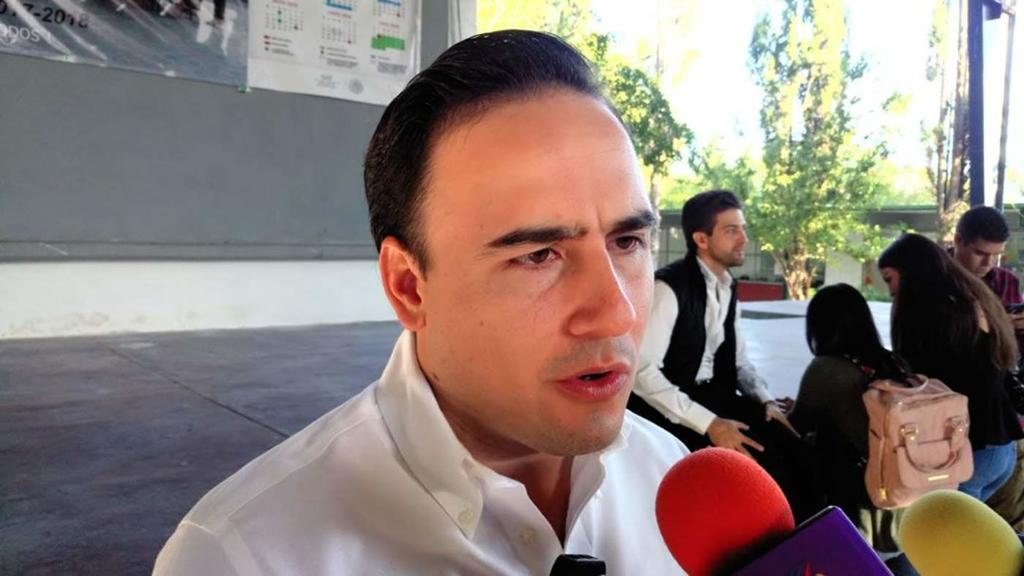 Necesario concluir obras suspendidas, antes que proyectar tren suburbano: Manolo Jiménez, alcalde de Saltillo