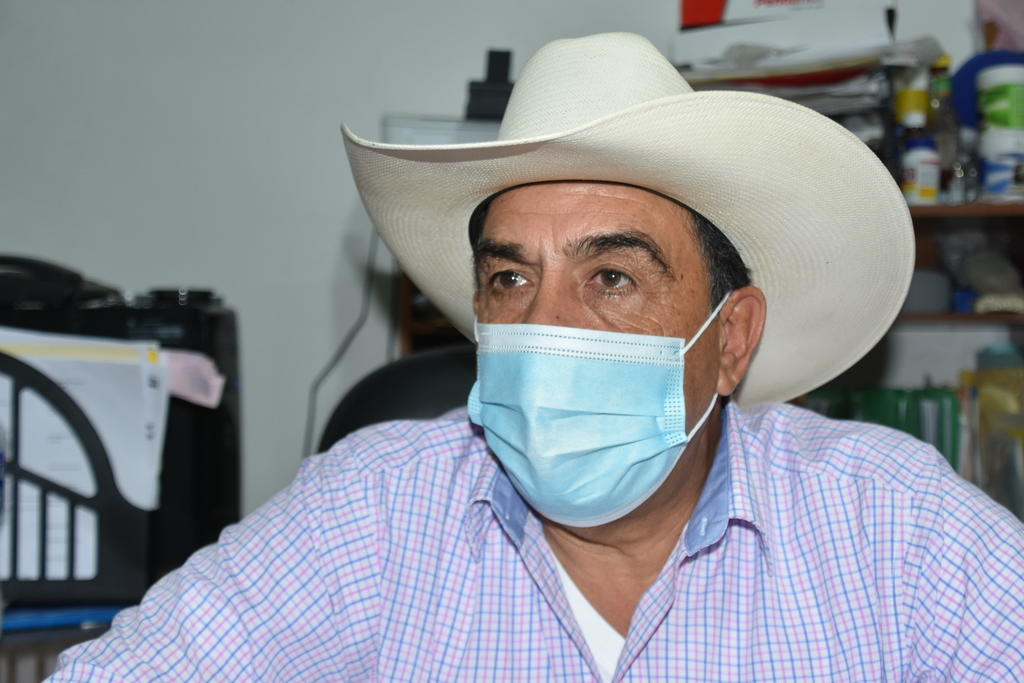 Canaco aplaude propuesta del gobernador de Coahuila de solicitar cédula de vacunación antiCOVID en reuniones masivas