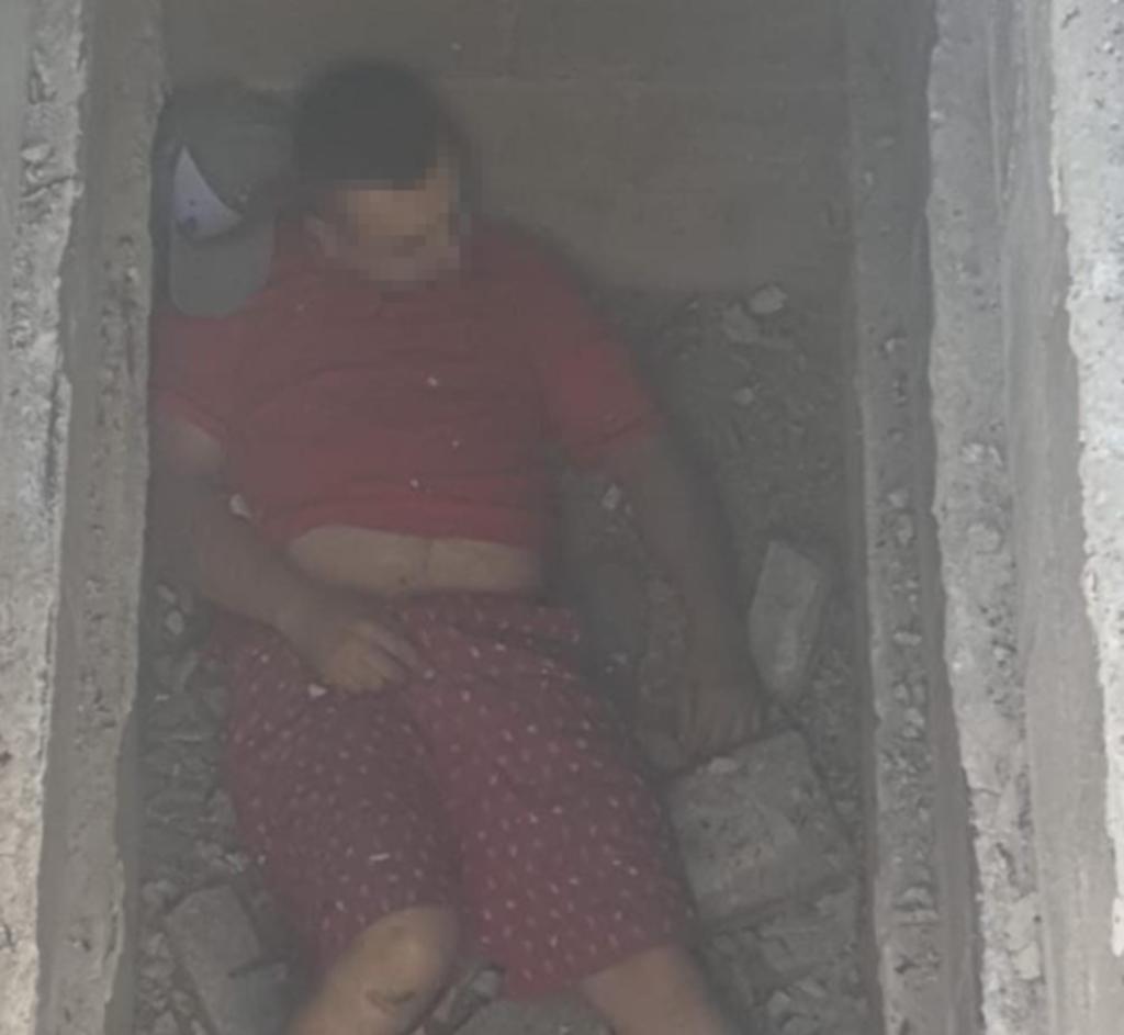 Hombre muere al caer dentro de lápida abierta en Saltillo