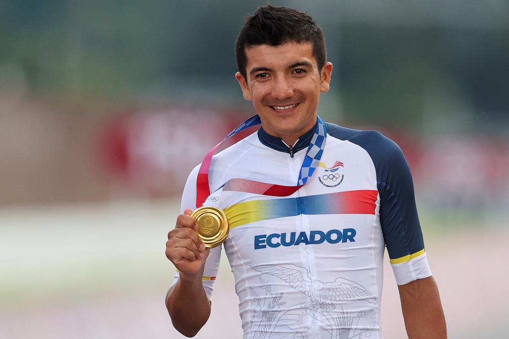 El ecuatoriano Richard Carapaz se proclama campeón olímpico de ciclismo en ruta en los Juegos de Tokio 2020