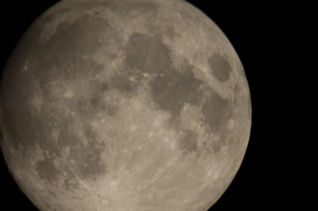Un millón de personas piden plaza para el primer viaje turístico a la Luna