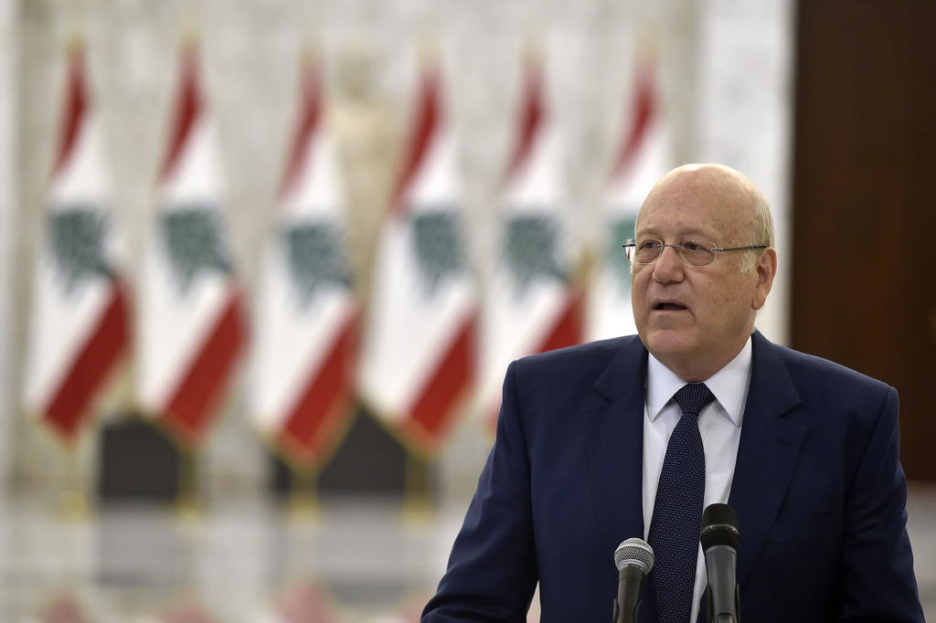 Líbano nombra a su tercer primer ministro en un año para salir de la crisis