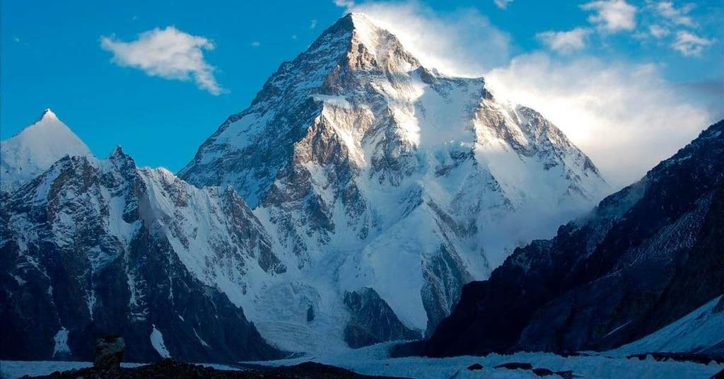 Montañeros hallan tres cuerpos sin vida en un campamento del K2 en Pakistán