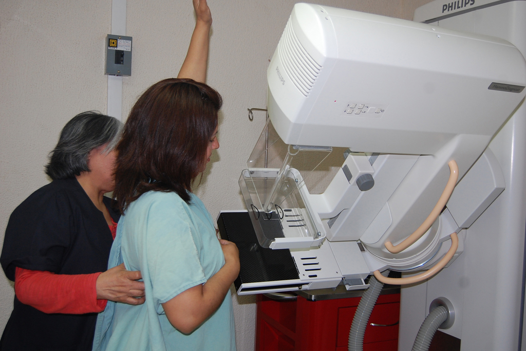 En Coahuila, detectan 168 nuevos casos de cáncer de mama y de cuello interino