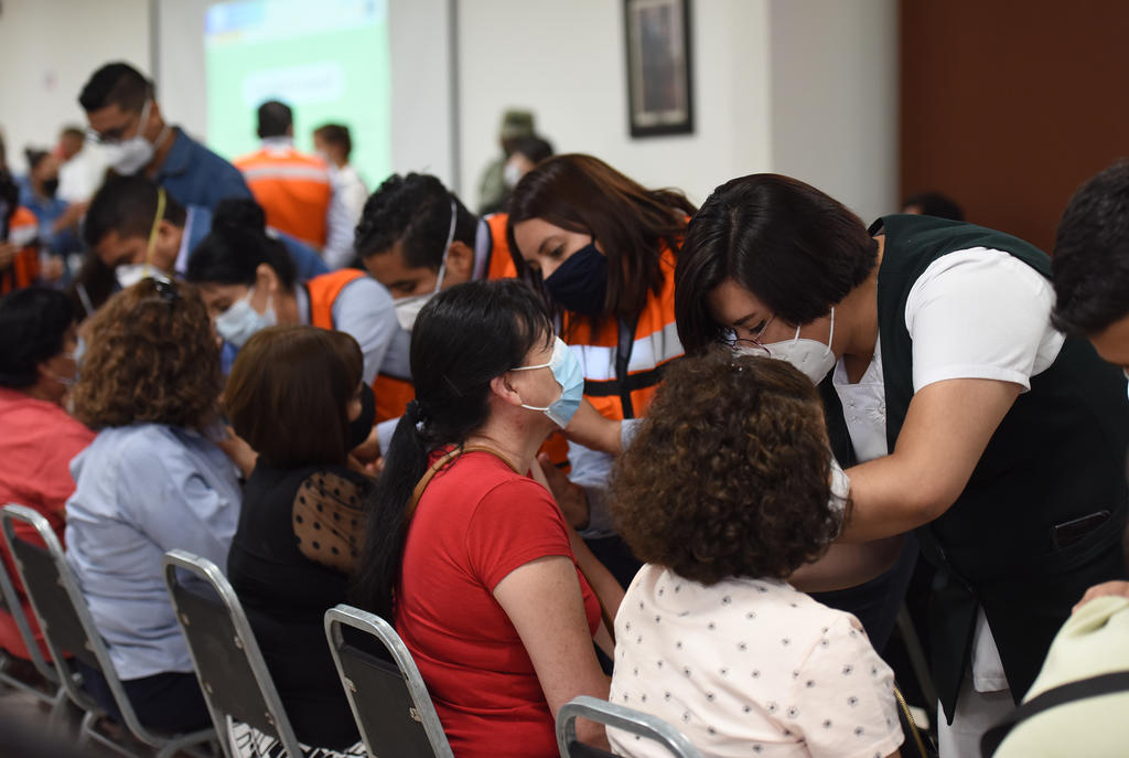 Torreón a la expectativa de nuevas etapas de vacunación antiCOVID
